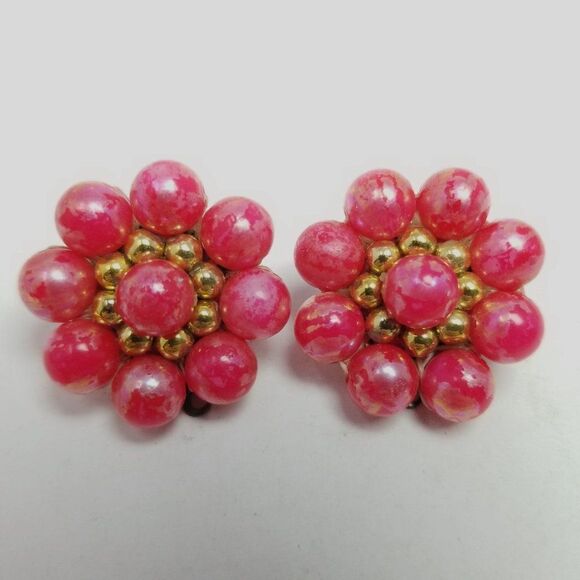Vintage Hot Pink Beaded Cluster Clip On Earrings, Retro 70s Style Deisgn, Estate - Picture 5 of 5